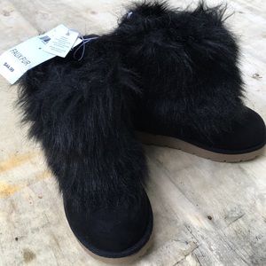 GAP Shoes - Baby Black Gap Boots GAP Shoes - Baby Black Gap Boots
